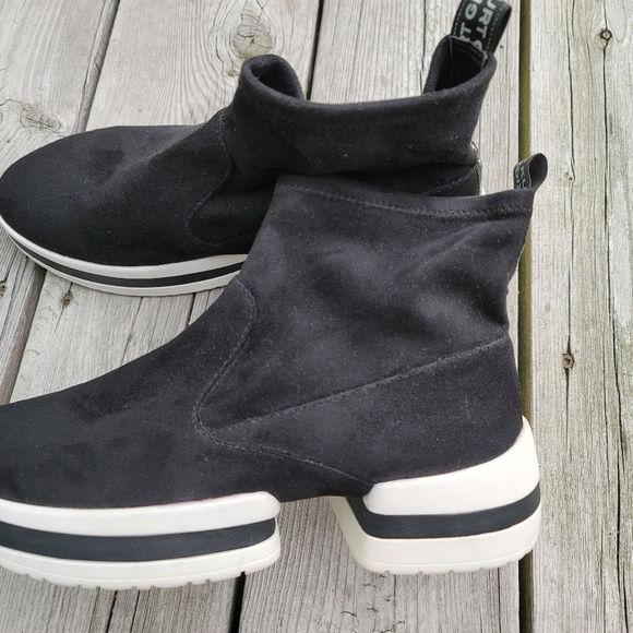 Kurt Geiger genuine suede pullups sz 7.5 - Picture 3 of 8